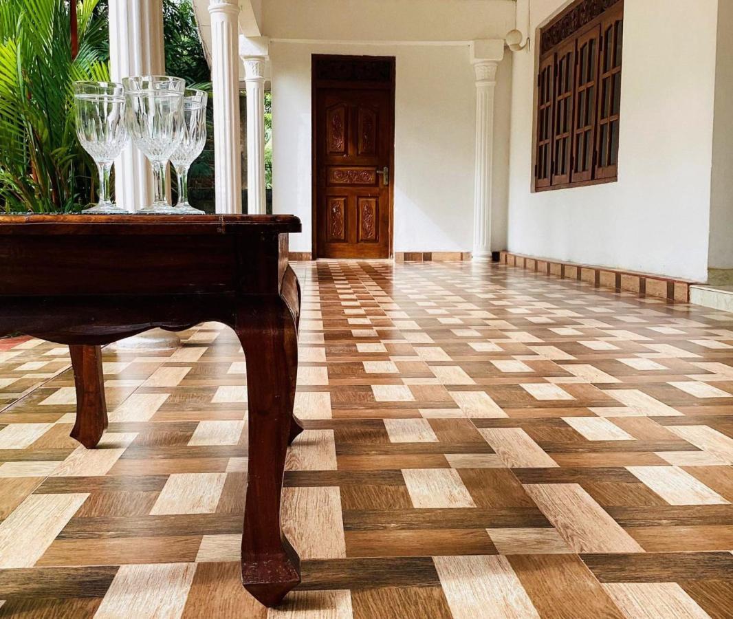 Grand Refuge Holiday Rooms Anuradhapura Buitenkant foto